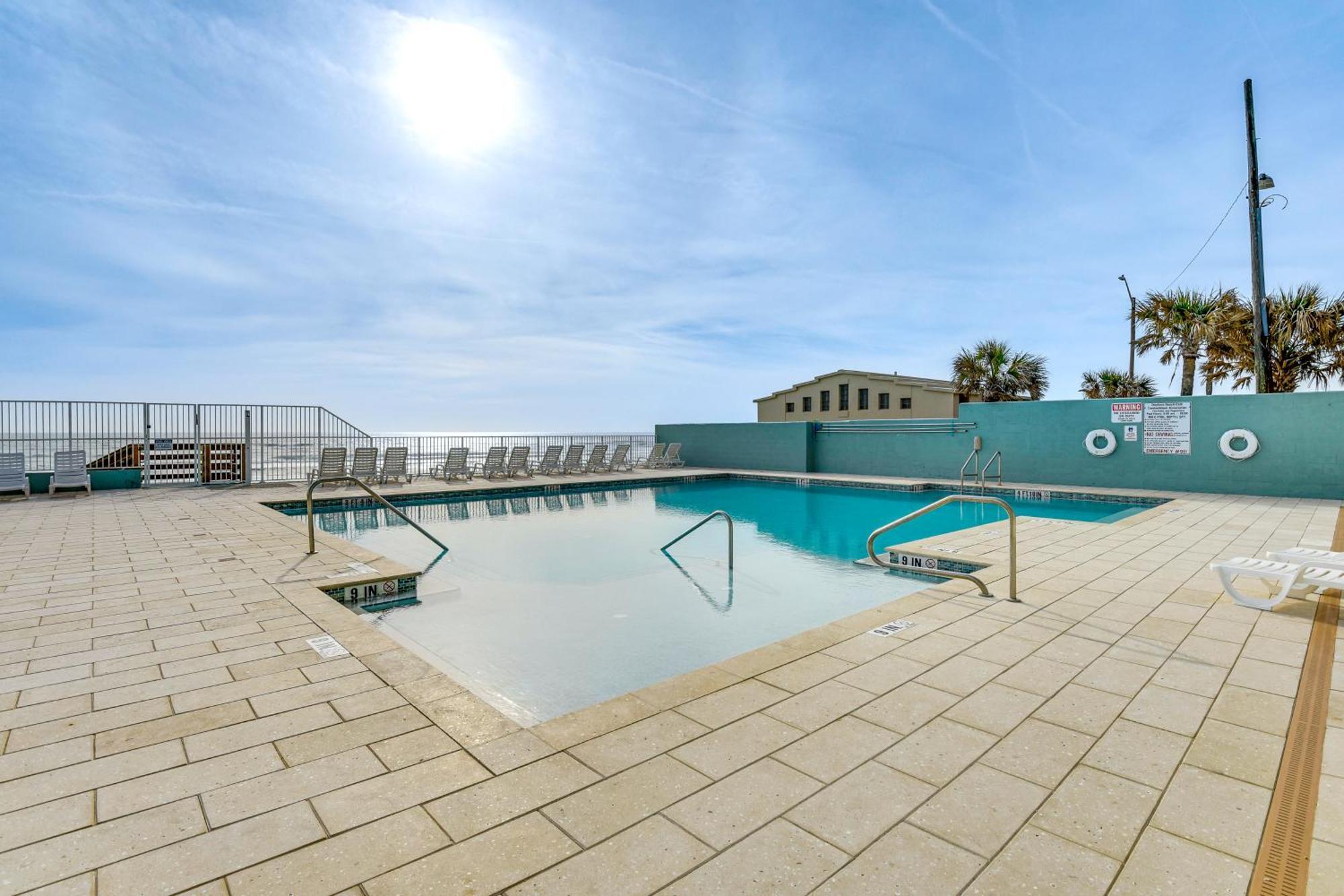 Updated Daytona Beach Oceanfront Studio! Esterno foto